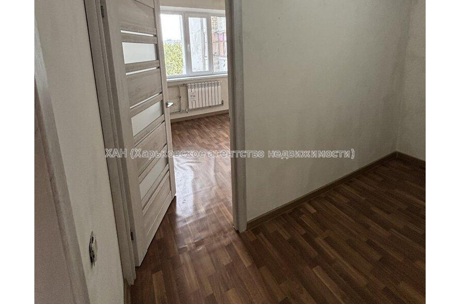 Продам квартиру, Соборности Украины ул. , 3 кім., 67.60 м², капитальный ремонт 