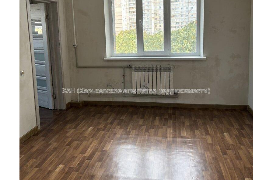 Продам квартиру, Соборности Украины ул. , 3 кім., 67.60 м², капитальный ремонт 