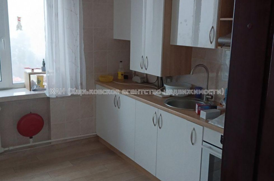 Продам квартиру, Кулиничевская ул. , 4 кім., 80 м², косметический ремонт 