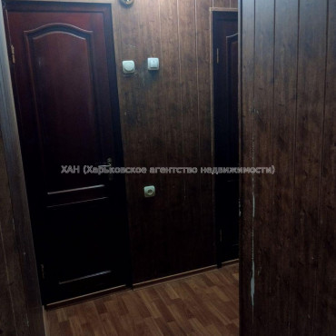 Продам квартиру, Кулиничевская ул. , 4 кім., 80 м², косметический ремонт 