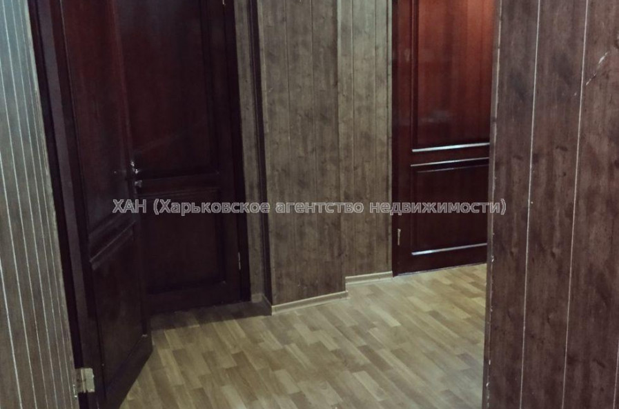 Продам квартиру, Кулиничевская ул. , 4 кім., 80 м², косметический ремонт 