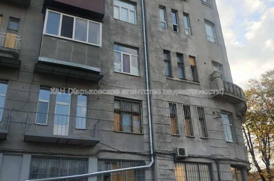 Продам квартиру, Полтавский Шлях ул. , 1 кім., 35 м², советский ремонт 