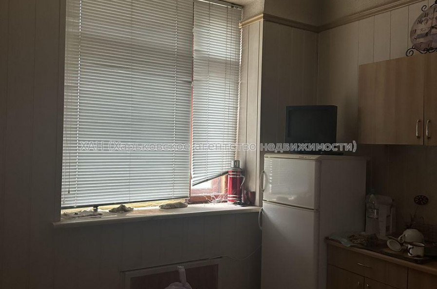 Продам квартиру, Героев Харькова просп. , 2 кім., 71.20 м², капитальный ремонт 