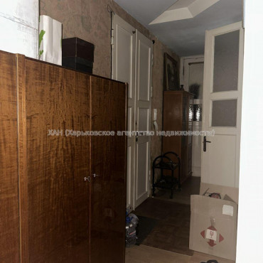 Продам квартиру, Героев Харькова просп. , 2 кім., 71.20 м², капитальный ремонт 