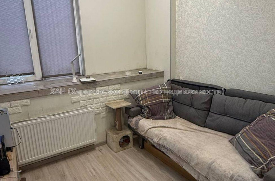 Продам квартиру, Салтовское шоссе , 1  ком., 21 м², советский ремонт 
