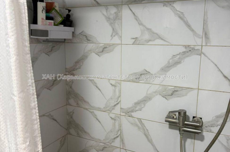 Продам квартиру, Салтовское шоссе , 1  ком., 21 м², советский ремонт 