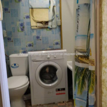 Продам квартиру, Павловская ул. , 1  ком., 16 м², косметический ремонт 