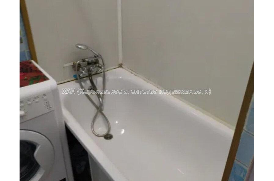 Продам квартиру, Павловская ул. , 1  ком., 16 м², косметический ремонт 