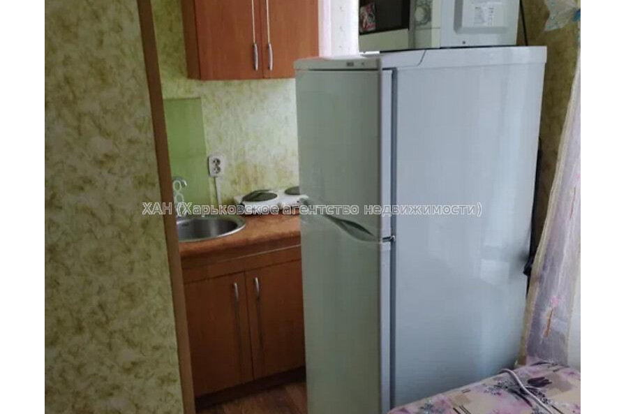 Продам квартиру, Павловская ул. , 1  ком., 16 м², косметический ремонт 