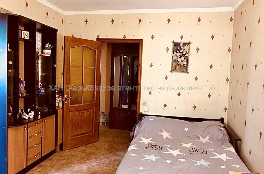 Продам квартиру, Салтовское шоссе , 3  ком., 57 м², советский ремонт 