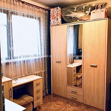 Продам квартиру, Салтовское шоссе , 3  ком., 57 м², советский ремонт 