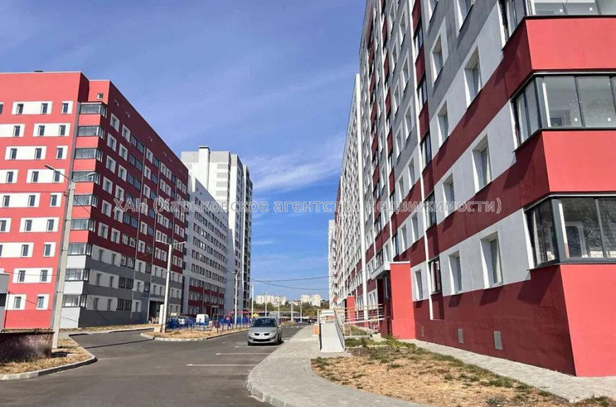 Продам квартиру, Борткевича ул. , 1  ком., 37 м², без ремонта 