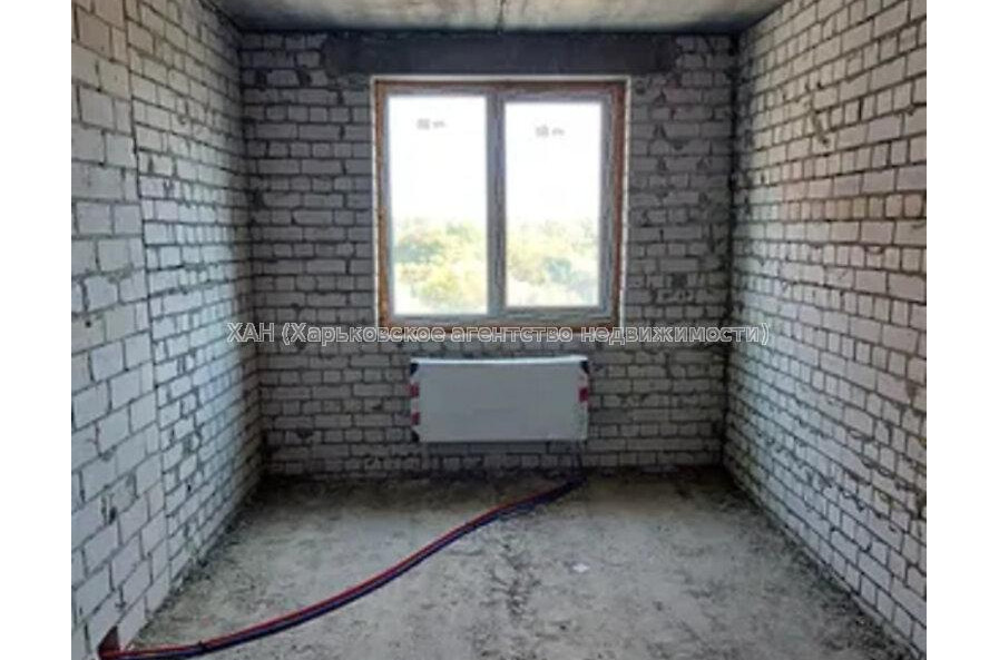 Продам квартиру, Борткевича ул. , 1  ком., 37 м², без ремонта 