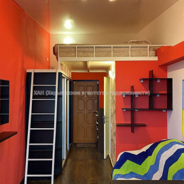 Продам квартиру, Шевченковский пер. , 1 кім., 20 м², евроремонт 