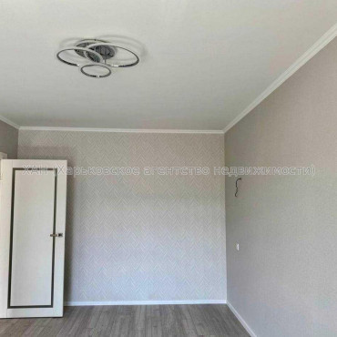 Продам квартиру, Академика Павлова ул. , 132Г , 1 кім., 33 м², евроремонт 