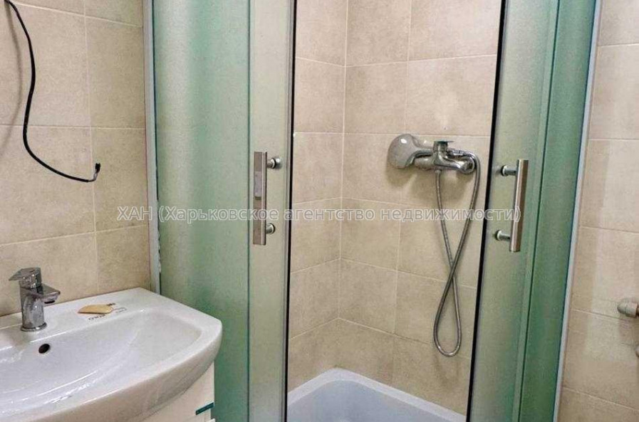 Продам квартиру, Академика Павлова ул. , 132Г , 1 кім., 33 м², евроремонт 