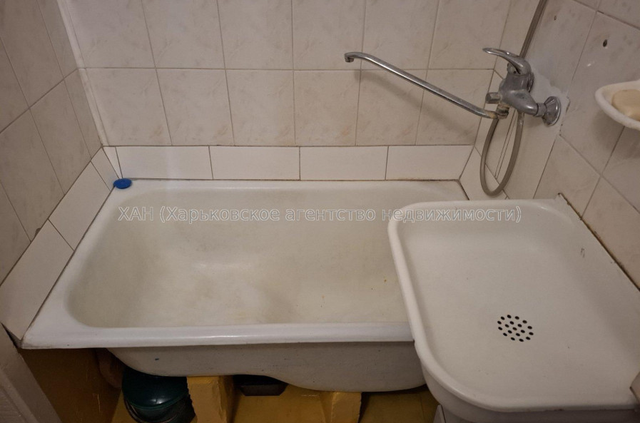 Сдам квартиру, Гарибальди ул. , 1  ком., 24 м², косметический ремонт 