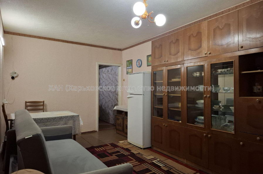 Сдам квартиру, Гарибальди ул. , 1  ком., 24 м², косметический ремонт 