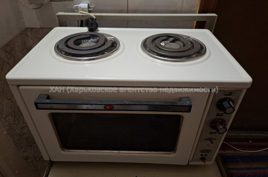 Сдам квартиру, Гарибальди ул. , 1  ком., 24 м², косметический ремонт 