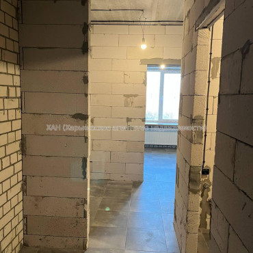 Продам квартиру, Авиахимическая ул. , 7 , 1 кім., 20.70 м², частичный ремонт 