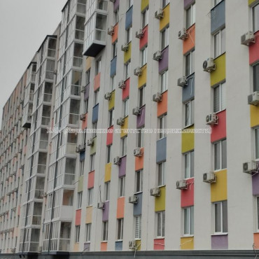 Продам квартиру, Веселая ул. , 1 кім., 20 м², частичный ремонт 