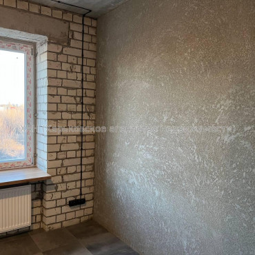 Продам квартиру, Авиахимическая ул. , 7 , 1 кім., 20.70 м², частичный ремонт 