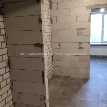 Продам квартиру, Авиахимическая ул. , 7 , 1 кім., 20.70 м², частичный ремонт 