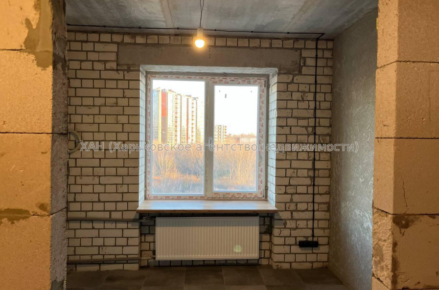 Продам квартиру, Авиахимическая ул. , 7 , 1 кім., 20.70 м², частичный ремонт 