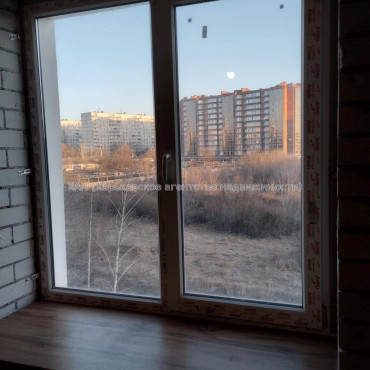 Продам квартиру, Авиахимическая ул. , 7 , 1 кім., 20.70 м², частичный ремонт 