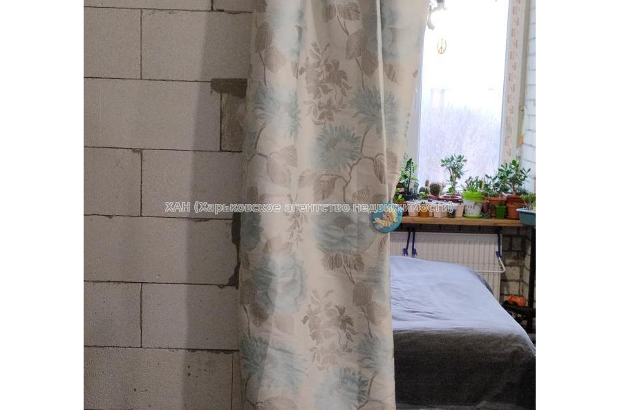 Продам квартиру, Веселая ул. , 1 кім., 20 м², частичный ремонт 