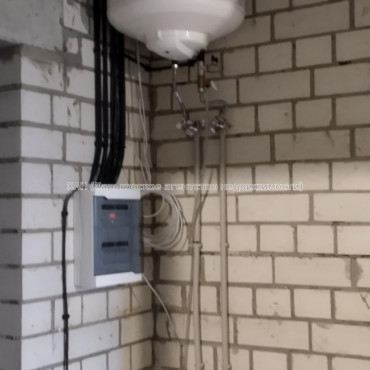 Продам квартиру, Авиахимическая ул. , 7 , 1 кім., 20.70 м², частичный ремонт 