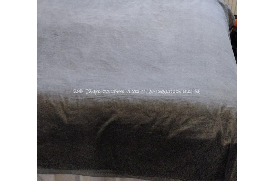 Продам квартиру, Веселая ул. , 1 кім., 20 м², частичный ремонт 