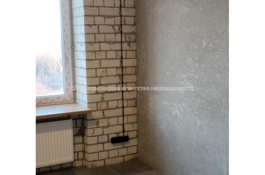 Продам квартиру, Авиахимическая ул. , 7 , 1 кім., 20.70 м², частичный ремонт 