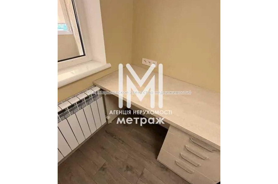 Продам квартиру, Большая Кольцевая ул. , 138 , 1  ком., 37 м², евроремонт 