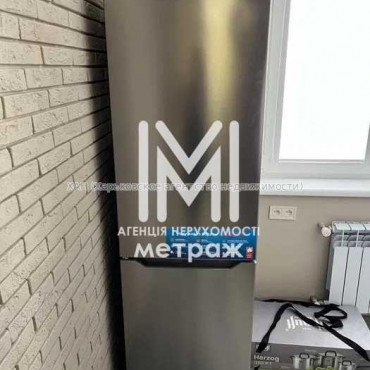 Продам квартиру, Большая Кольцевая ул. , 138 , 1  ком., 37 м², евроремонт 