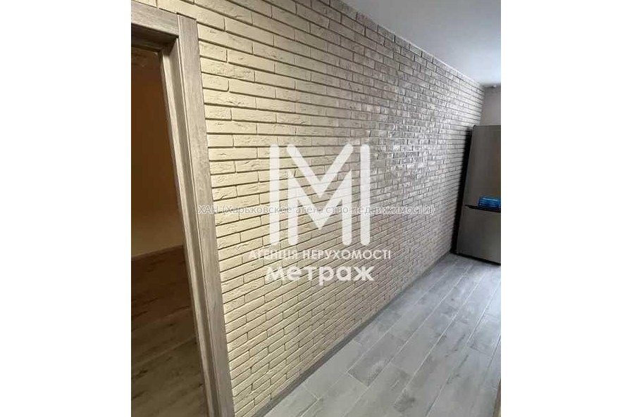 Продам квартиру, Большая Кольцевая ул. , 138 , 1  ком., 37 м², евроремонт 