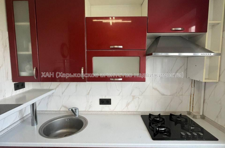 Продам квартиру, Гвардейцев Широнинцев ул. , 47 , 1 кім., 36 м², евроремонт 