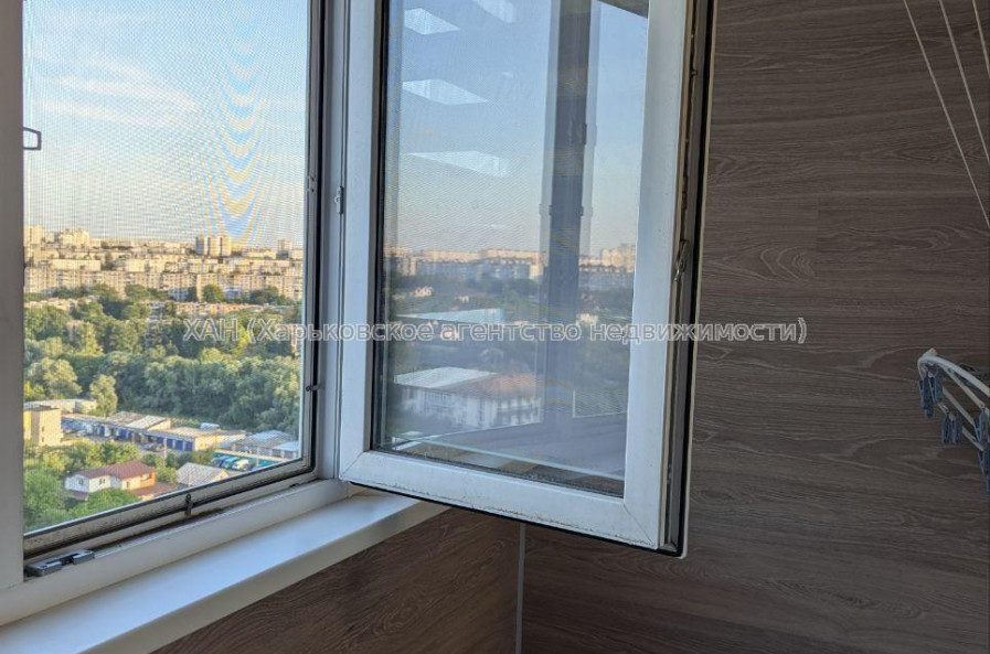 Продам квартиру, Гвардейцев Широнинцев ул. , 47 , 1 кім., 36 м², евроремонт 