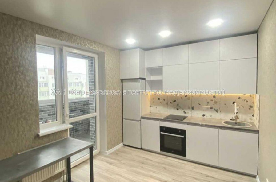 Продам квартиру, Мира ул. , 49 , 1 кім., 40 м², евроремонт 