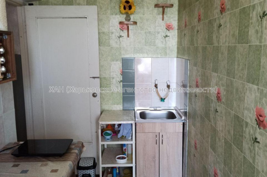 Продам квартиру, Единства ул. , 1 кім., 29 м², косметический ремонт 