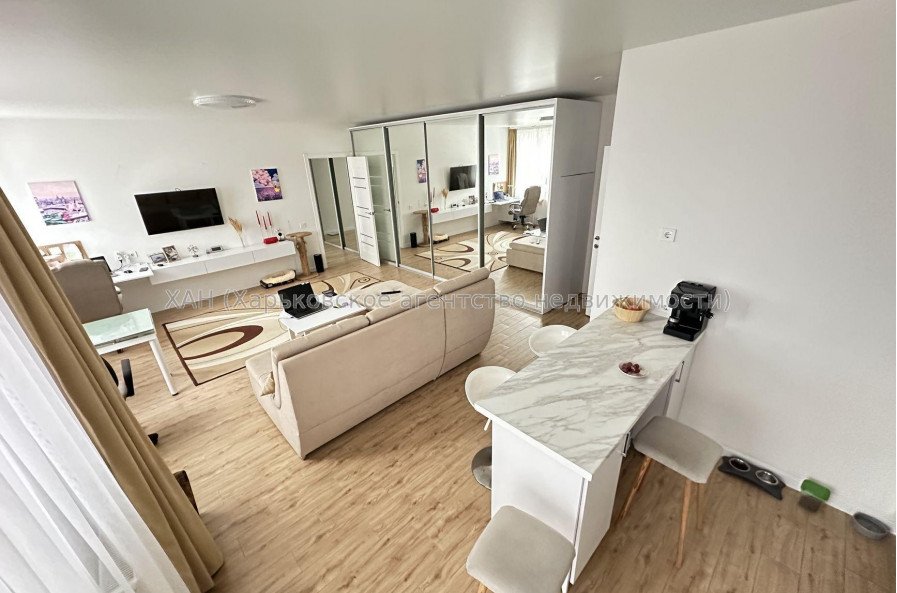 Продам квартиру, Шевченковский пер. , 2 кім., 60 м², евроремонт 