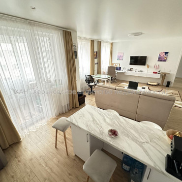 Продам квартиру, Шевченковский пер. , 2 кім., 60 м², евроремонт 