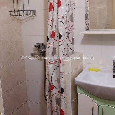 Продам квартиру, Владислава Зубенко ул. , 1 кім., 17 м², косметический ремонт 