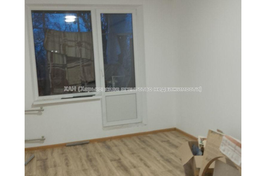 Продам квартиру, Единства ул. , 177 , 3  ком., 64 м², капитальный ремонт 