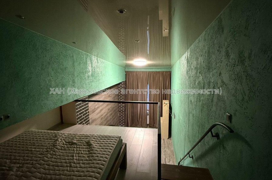 Продам квартиру, Лозовская ул. , 5 , 1 кім., 39 м², капитальный ремонт 