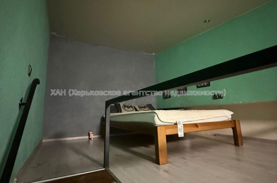 Продам квартиру, Лозовская ул. , 5 , 1 кім., 39 м², капитальный ремонт 