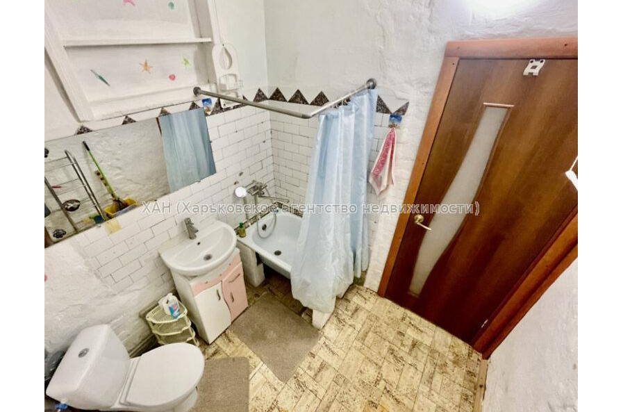 Продам квартиру, Спортивная ул. , 14 , 2 кім., 43 м², косметический ремонт 