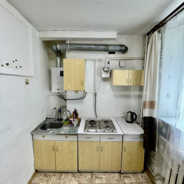 Продам квартиру, Спортивная ул. , 14 , 2 кім., 43 м², косметический ремонт 