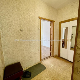 Продам квартиру, Спортивная ул. , 14 , 2 кім., 43 м², косметический ремонт