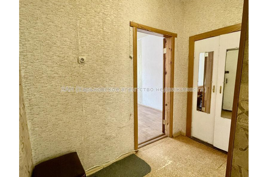 Продам квартиру, Спортивная ул. , 14 , 2 кім., 43 м², косметический ремонт 